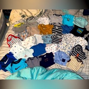 31 newborn onesies most have been worn only once or twice